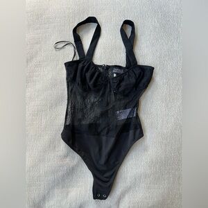 Danielle Bernstein black lace bodysuit size 4